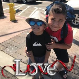 Meet your Posher, Delfina